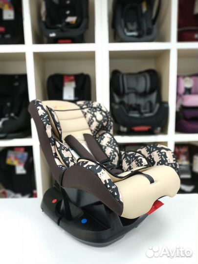 Автокресло 0-18 кг с регулировкой наклона Бежевый