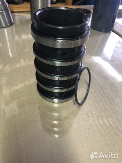 Втулка Т-150, вал, диск сцепления