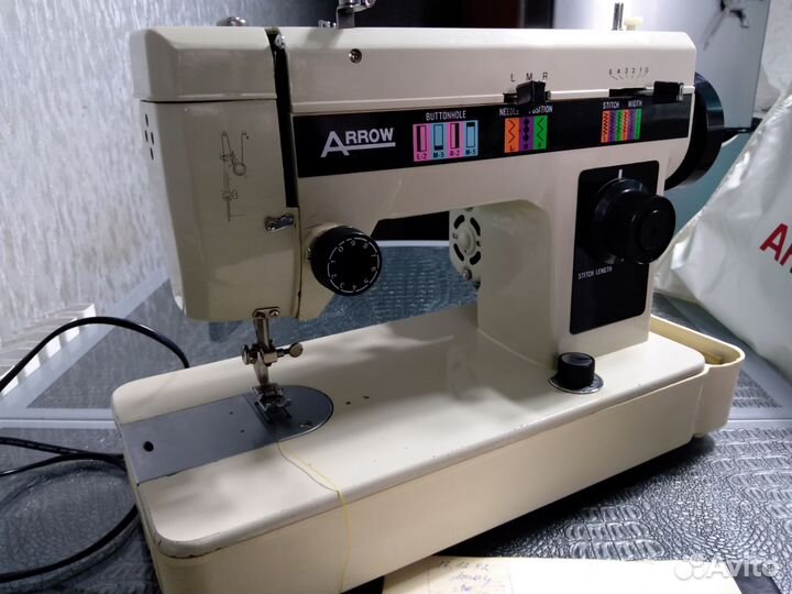 Швейная машина Arrow