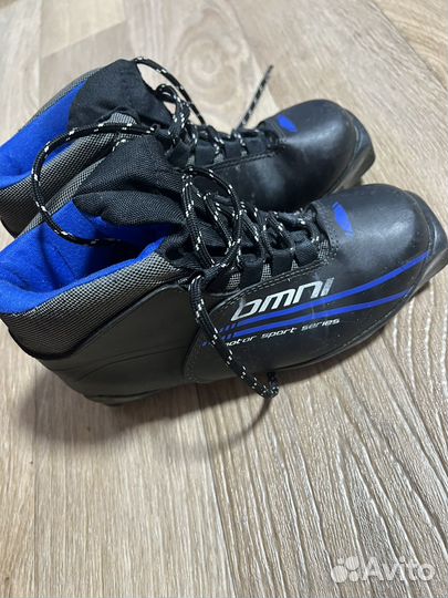 Лыжные ботинки