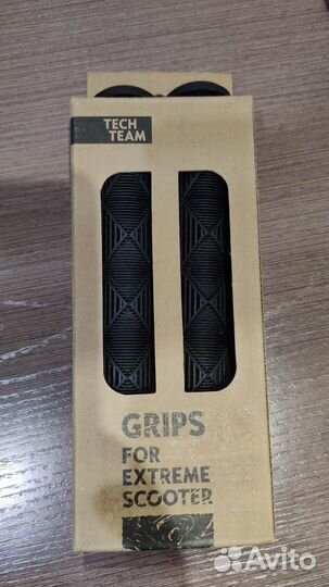 Продам самокат трюковой tech team