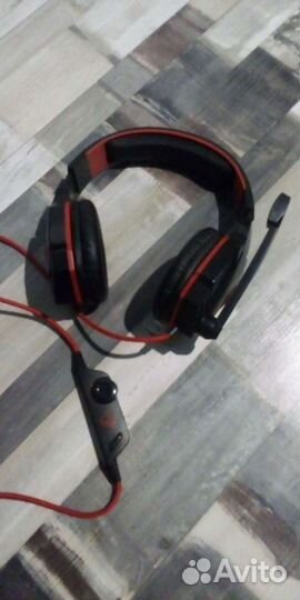 Игровые наушники с микрофоном