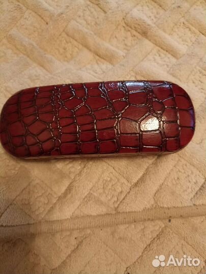 Футляр для очков