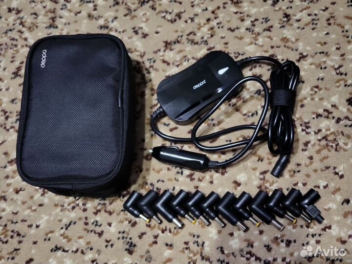 Универсальная автомобильная зарядка для ноутбука