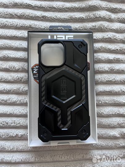 Чехол на iPhone 13 pro max UAG Monarch Pro