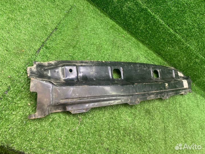 Балка крыши поперечная Mitsubishi Airtrek 5579