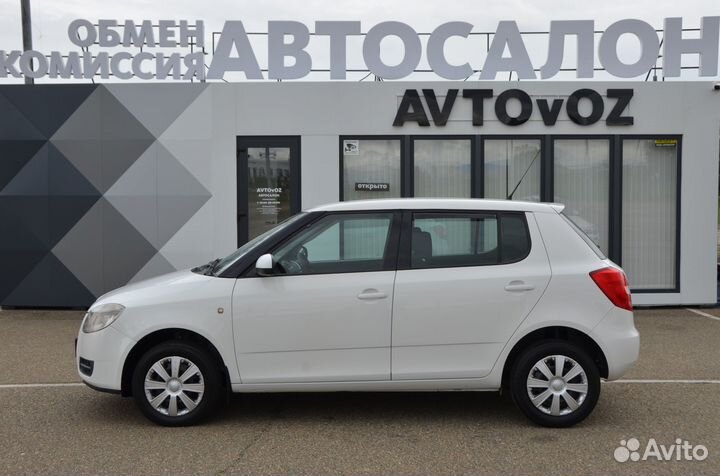 Skoda Fabia 1.6 AT, 2010, 232 400 км