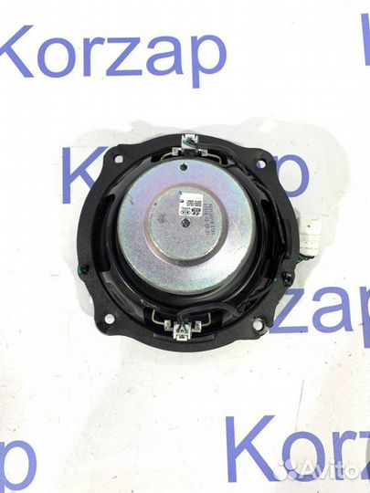Сабвуфер передний Kia Soul 2 PS 2017