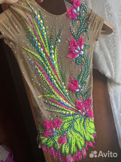 Купальник для художественной гимнастики