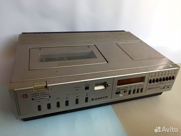 Видеомагнитофон электроника вм 12