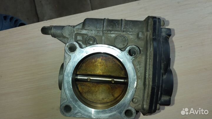 Дроссельная заслонка Nissan Qashqai