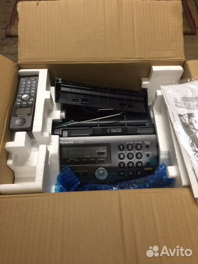 Телефакс Panasonic KX-FC228RU с беспроводной трубк