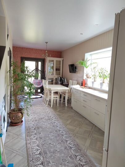 Дом 154 м² на участке 5 сот.