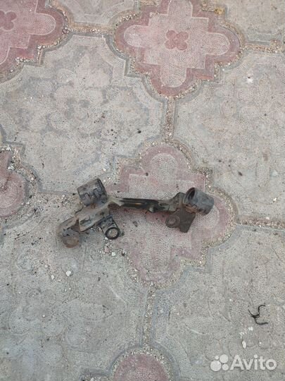 Кронштейн кпп renault scenic 1