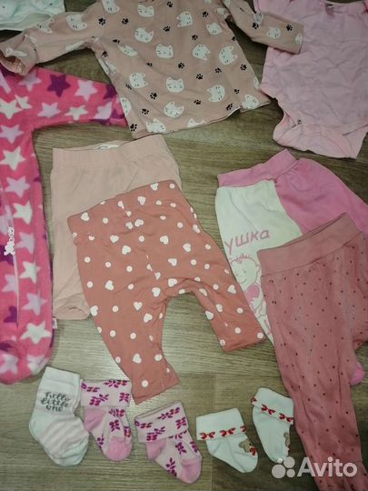 Пакет вещей на девочку с рождения