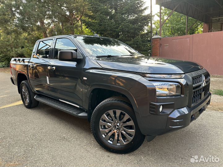 Mitsubishi L200 2.4 AT, 2024, 32 км