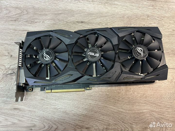Adus strix RX 480 8gb