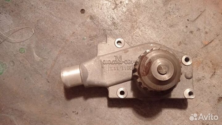 Помпа на Chery amulet