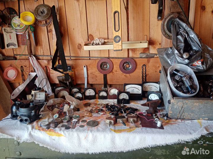 Лампы и музыка