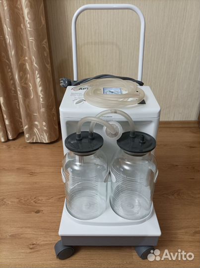 Отсасыватель медицинский