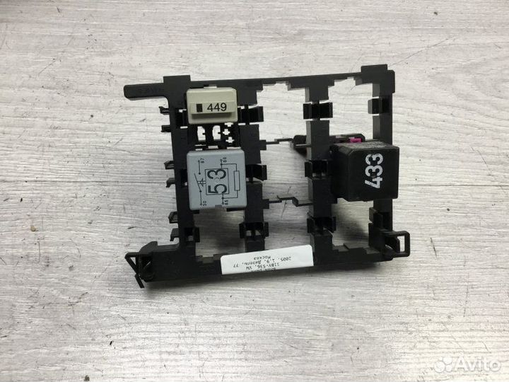 Блок реле Volkswagen Touran 1.9 2005