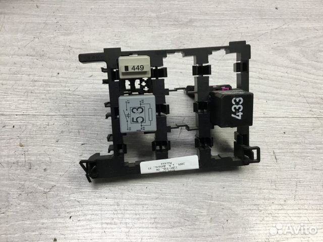 Блок реле Volkswagen Touran 1.9 2005