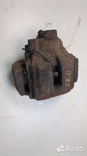 Суппорт BMW 7 E38, 2000