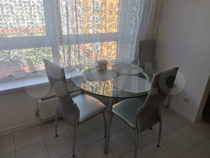 2-к. квартира, 70 м², 9/17 эт.