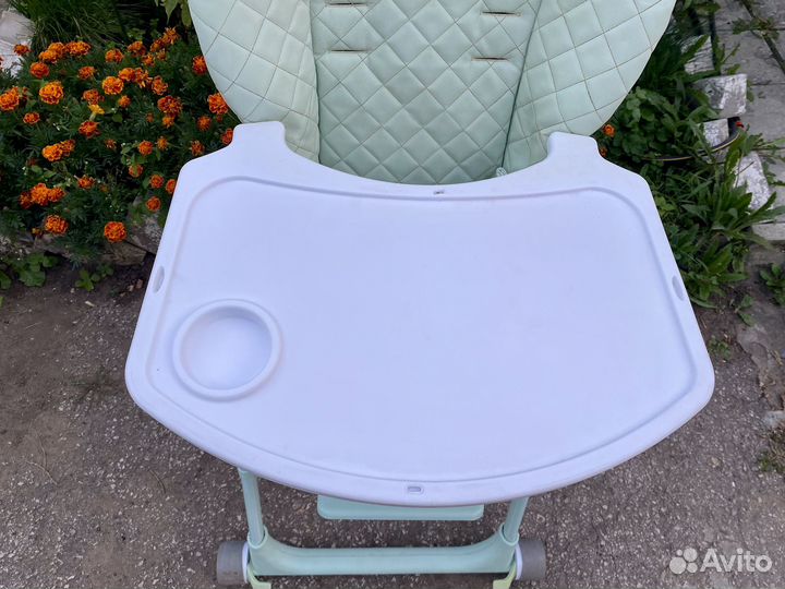 Стульчик для кормления Happy Baby