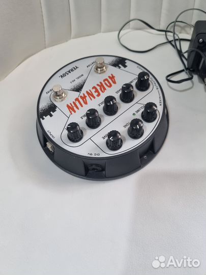 Гитарная педаль