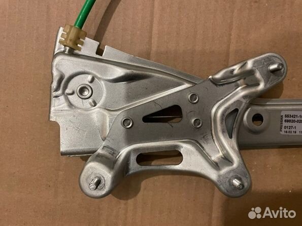 Toyota Corolla E210 2018- стеклоподъемник передний