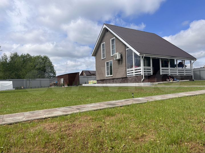 Дом 141 м² на участке 13 сот.