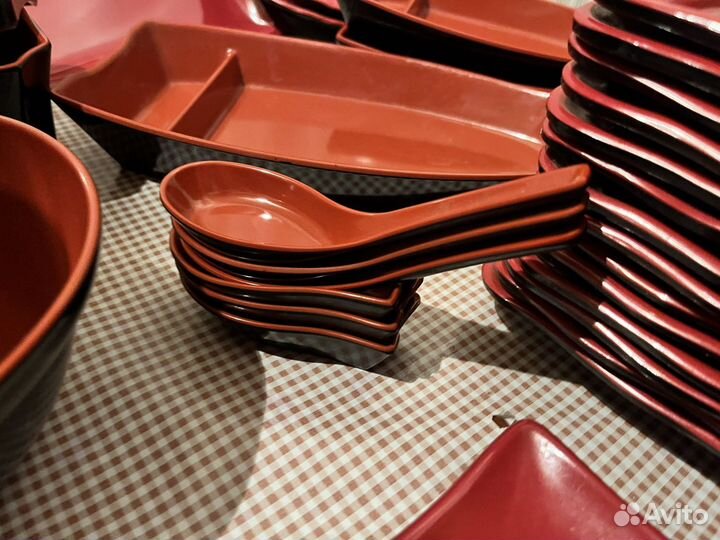 Набор посуды для суши