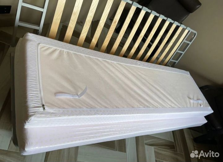 Диван-книжка IKEA Bedinge