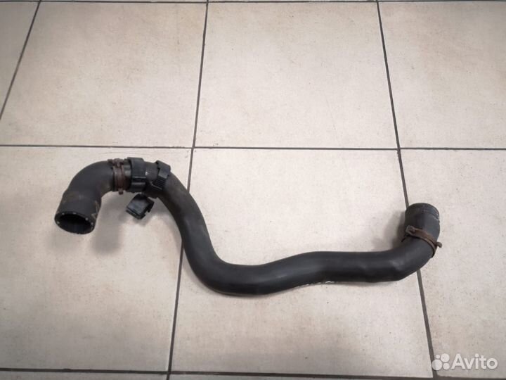 Патрубок радиатора Фольксваген Транспортер Т5