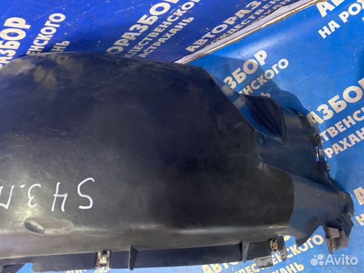 Подкрылок Ford Explorer внедорожник KX BDA 2013