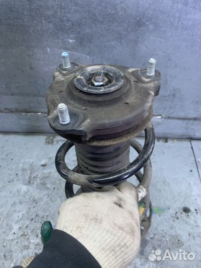 Амортизатор передний Kia Sportage 4