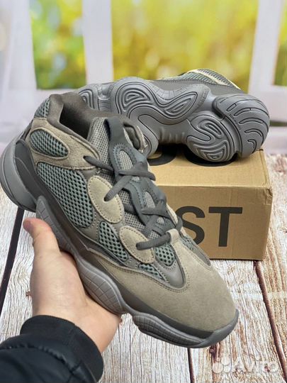 Кроссовки adidas yeezy boost 500