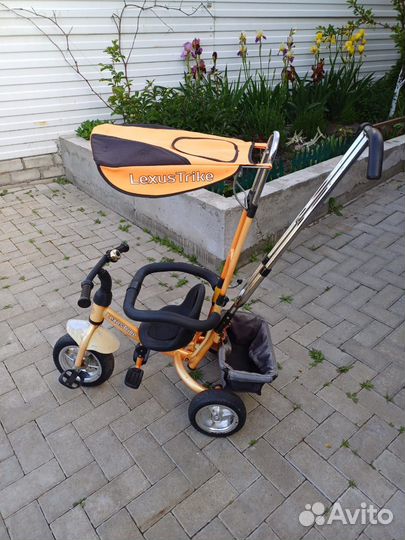 Бронь Детский трехколесный велосипед бу