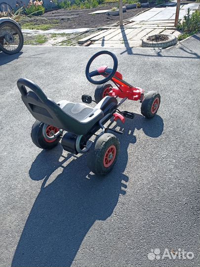 Детский веломобиль