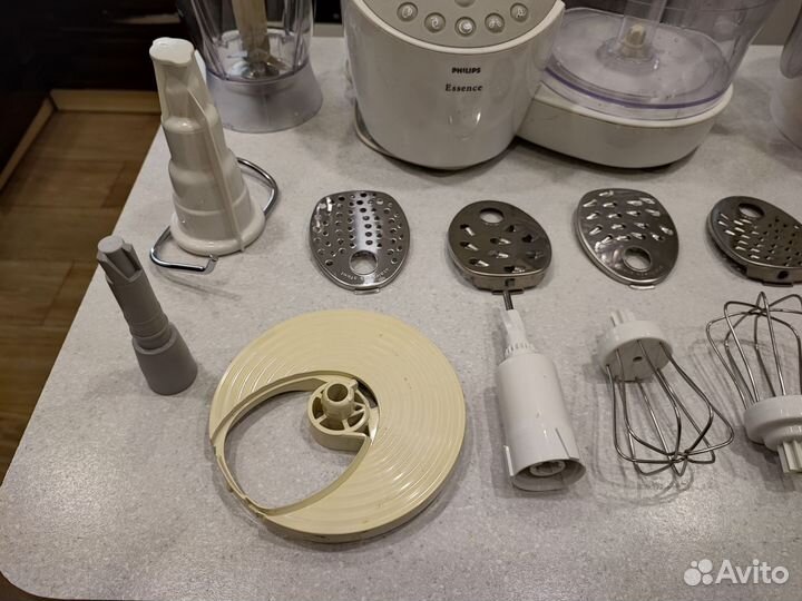 Мультикомбайн/Комбайн Phillips Essence