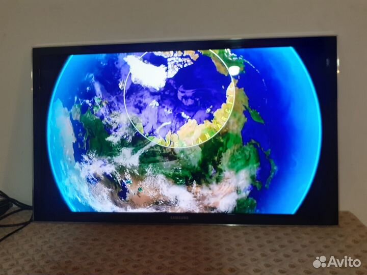 Телевизор samsung