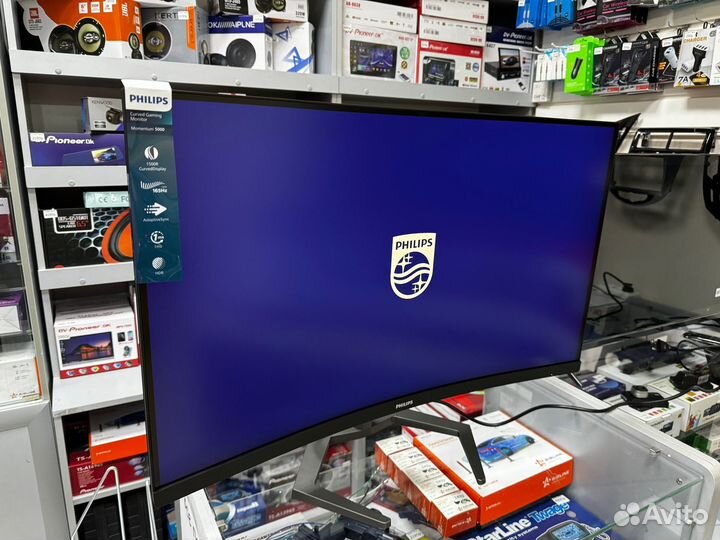 Монитор 31.5 Philips Evnia 32M1C5500VL