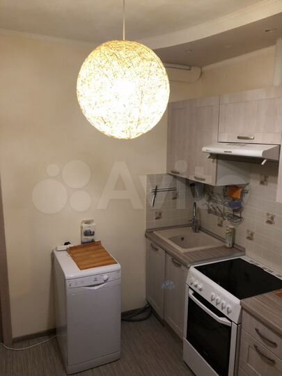 1-к. квартира, 38 м², 3/25 эт.