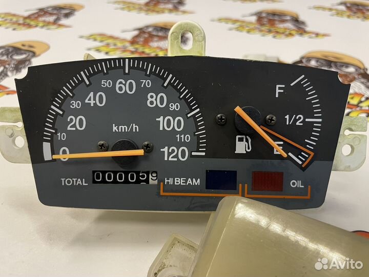 Приборная панель Suzuki Address V100 рабочая