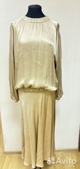 Костюм атласный женский Италия р 50-52