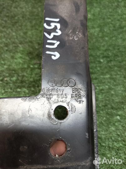 Кронштейн (сопут. товар) Audi Q7 2005