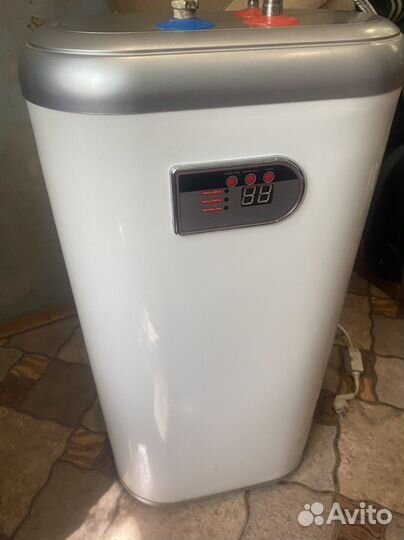 Водонагреватель 50 литров