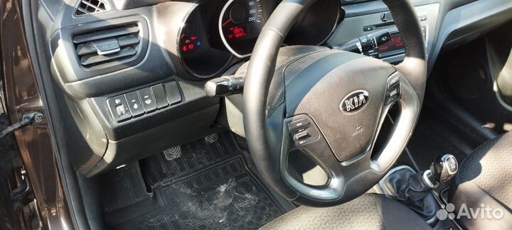 Kia Rio 1.4 МТ, 2016, 100 000 км