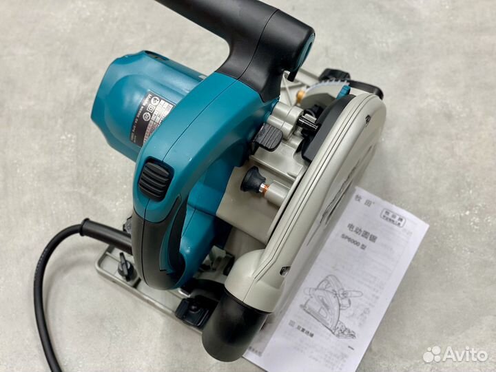 Погружная дисковая пила Makita SP6000J